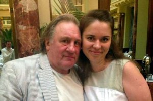 Российский режиссер и общественный деятель во Франции Елена Сурина стала жертвой нападения в Париже