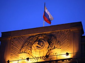 [Ну, когда же?] Смена советских элит в России неизбежна. Патриотические вариации в исполнении бенефициаров советского распада лишь усиливают раздражение людей