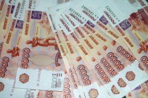 Женщина не вернула знакомому почти три миллиона рублей