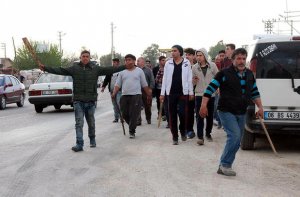 30 человек получили ранения в результате столкновения между турками и сирийскими беженцами