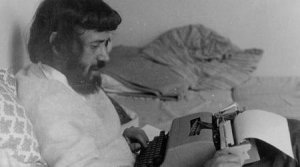 Умер поэт Анри Волохонский - автор стихотворения "Рай" ("Над небом голубым...")