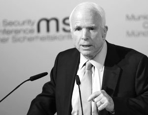 Маккейн заявил о частичной ответственности Трампа за химатаку в Сирии