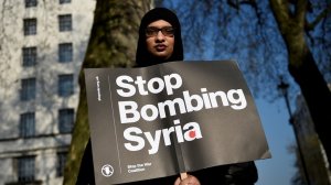 Die Zeit: в Сирии «новичок Трамп» решил подправить рейтинг, а заодно избавиться от ярлыка «марионетки Путина» и сделать вид, что «из новичка он превратился в серьёзного государственного деятеля»