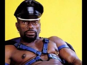 [Гейнационалисты] Националисты и гей-активисты устроили совместную акцию протеста в Киеве