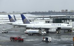 United Airlines потеряла уже более $600 млн после инцидента с пассажиром