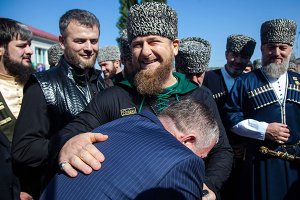 Кадыров объявил войну миллиардеру Сечину