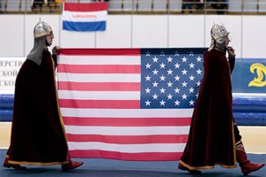 Американский поисковик начал переводить U.S.A. как «Российскую Федерацию»