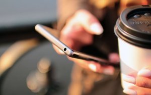 Нейронная сеть помогла исследователям взломать PIN-коды смартфонов с помощью встроенных датчиков движения