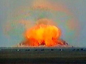Русский «папа всех бомб» взрывается вчетверо сильнее американской «мамы»