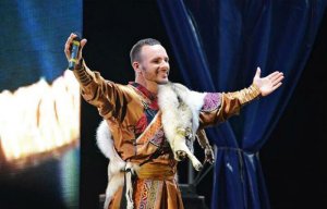 Этнопевец из Хакасии выступит в Кремлевском дворце