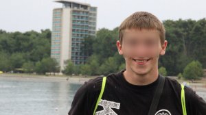 "Зачем тебе эпилятор?" Полицейского подозревают в краже женской бритвы