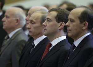 Рашкин рассказал об ответе «хитрой ФСБ» про Медведева