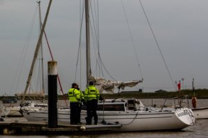 СМИ: у берегов Великобритании задержали семерых, предположительно, украинцев