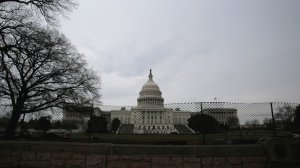 Washington Post: сенат решил дождаться фактов, прежде чем наказывать Россию