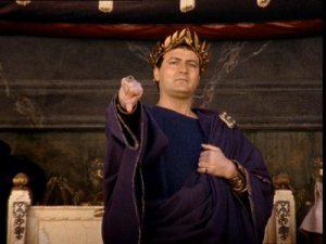 [«И милость к падшим призывал»] Полицейская из Москвы удалила издевательский блог о людях в метро. Она высмеивала бомжей, пьяных и других людей попавших в трудную жизненную ситуацию