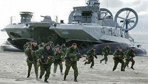 Украина минирует побережье у Мариуполя, опасаясь «российского десанта»