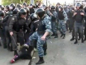 СМИ узнали о привлечении студентов ухтинского колледжа к учениям по разгону митингов