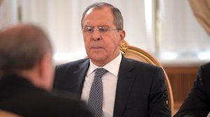 Встреча президентов РФ и США весьма важна, но это не главная интрига, поскольку контакты между ними уже установлены - Лавров