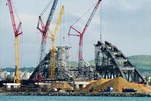Крымский мост соединит берега Керченского пролива осенью