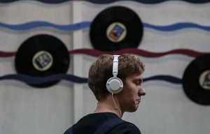 [rip, mp3!] Разработчики формата mp3 объявили о прекращении действия патентов на него. Прекращается сбор лицензионный отчислений с компаний, работающих с этим форматом