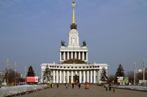 Представители национальных автономий предложили создать в Москве Дом народов России