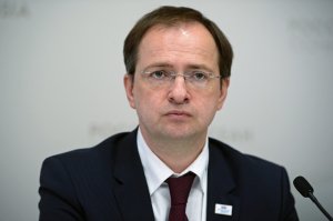 Министр культуры Мединский призвал защитить российское кино от Голливуда