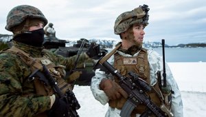 СМИ узнали, что американские морпехи замерзли на учениях у границ России