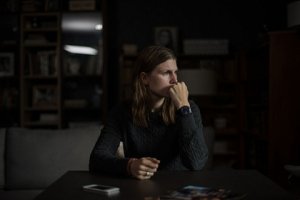 Критики в Каннах встретили овациями фильм Звягинцева "Нелюбовь"