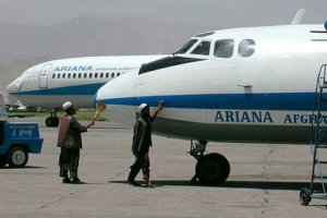 Двум сотням авиакомпаний запретили летать в Европу