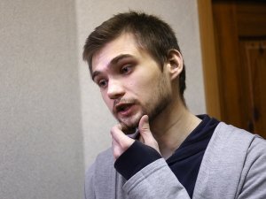 Зачем девочка Саша Спилберг пошла в Госдуму и при чем тут Усманов? О секретах ловли интернет-хайпа «на живца» рассказал «Фонтанке» «ловец покемонов в храме» Руслан Соколовский.