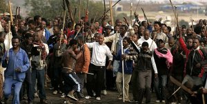 [негритюд] «Я убил их потому, что они были белые». В ЮАР происходит геноцид белого населения при полном, абсолютном, гробовом молчании политкорректного мирового сообщества