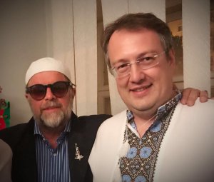 [Мразь и ничтожество] Гребенщиков в Киеве подружился С Геращенко