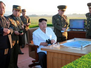 Запущенная с территории КНДР баллистическая ракета упала в экономической зоне Японии