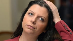 Симоньян ответила на обвинения Макрона в адрес Sputnik и RT