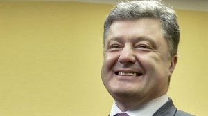 Военное положение – способ остаться у власти для Порошенко