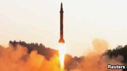 Глава Пентагона призвал все страны мира объединиться для очищения КНДР от ядерного оружия