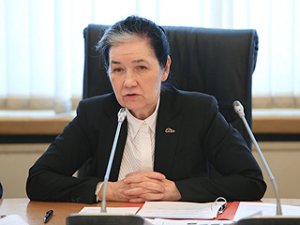 Хованская призвала москвичей ставить на кадастровый учет землю, где стоят пятиэтажки