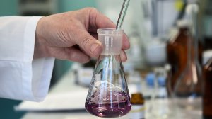 Государственный научно-исследовательский центр профилактической медицины Минздрава России рассчитал безопасные нормы потребления алкоголя