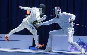 Российские шпажисты стали чемпионами Европы по фехтованию, победив в финале украинцев