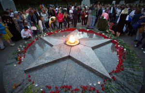 Россияне зажгут миллионы свечей в память о погибших в Великой Отечественной войне