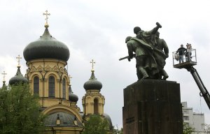 Сейм Польши принял законопроект о сносе памятников Красной армии