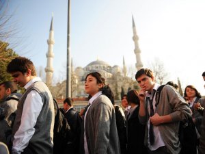 В турецких школах решили отказаться от изучения теории эволюции