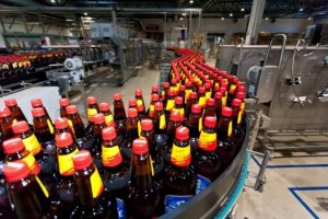 В России запретили продажу пива в пластиковой таре объемом более 1,5 литра (Штраф за производство такой продукции составит до 500 тысяч рублей)