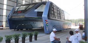 Создатели китайского электробуса-портала оказались мошенниками