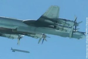 Российские ТУ-95МС нанесли удар крылатыми ракетами по объектам ИГ*