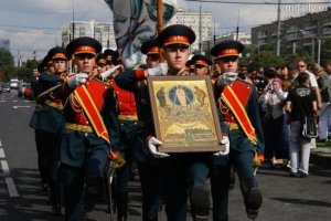 Герой скандала с крышеванием наркоторговли теперь служит в Преображенском полку