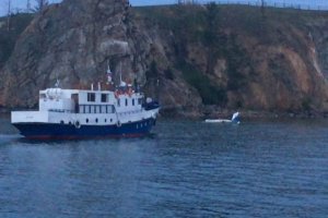 Самолет с туристами упал в Байкал