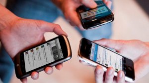 ФАС предписала "большой четверке" операторов отменить внутренний роуминг и дала две недели на изменение тарифов