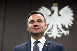 Президент Польши подписал закон о сносе коммунистических памятников
