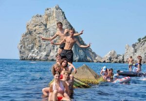 Дан приказ создавать искусственные препятствия: Киев отважился на туристическую блокаду Крыма